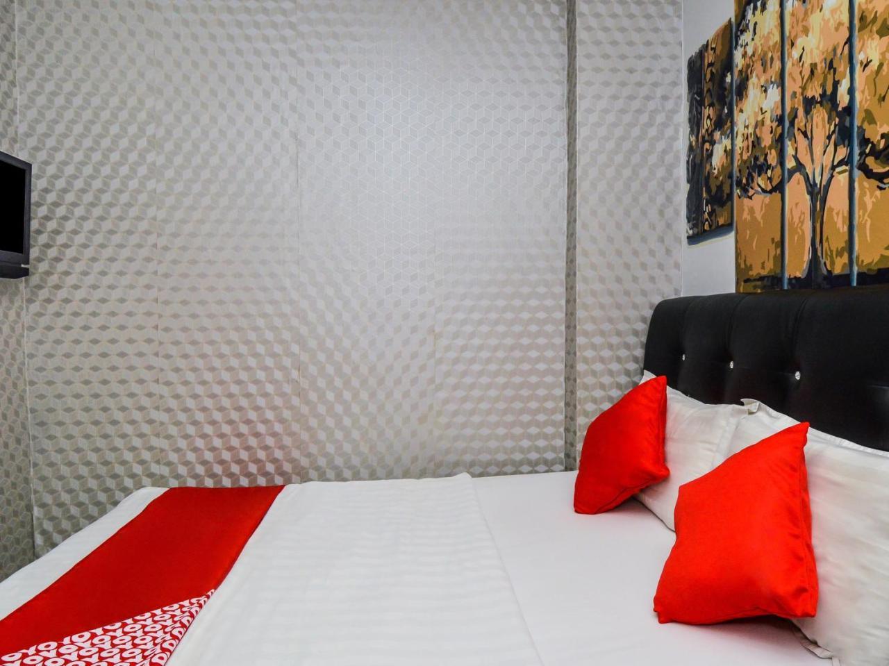 Oyo 486 Victory 2 Boutique Hotel Куала-Лумпур Экстерьер фото